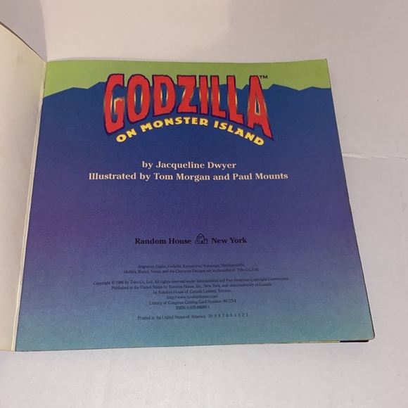 GODZILLA on Monster Island, by Jacqueline Dwyer, 1996, Random House, soft book - Picture 3 of 12